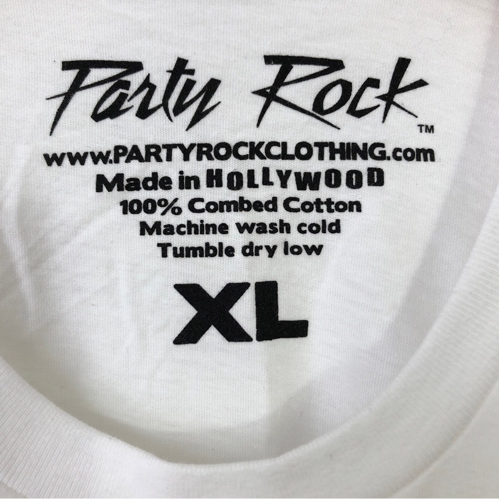 LMFAO Party Rock Clothing White Sexy And I Know It Cheetah Animal Tee Shirt XL - Picture 3 of 3